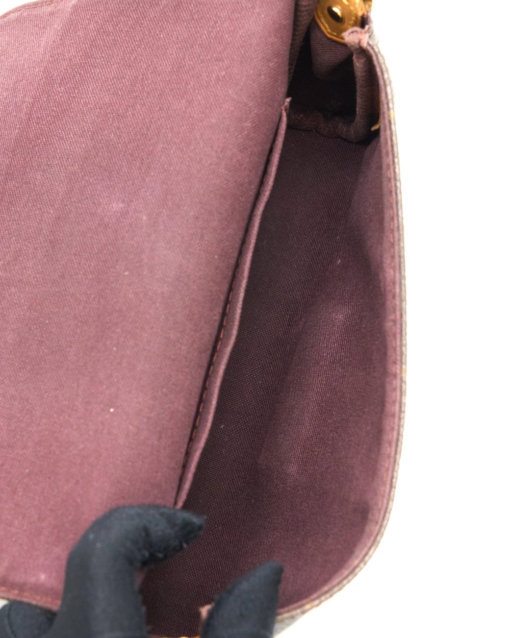 AAA Replica Louis Vuitton LV FAVOURITE PM MONOGRAM CANVAS GHW