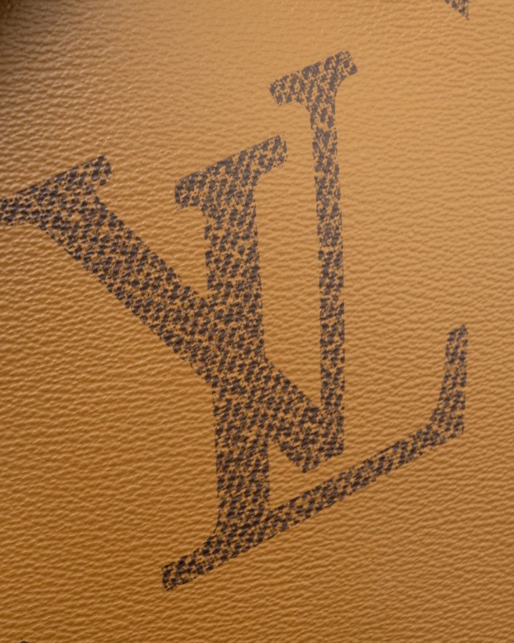 AAA Replica Louis Vuitton LV ONTHEGO MM MONOGRAM CANVAS GHW