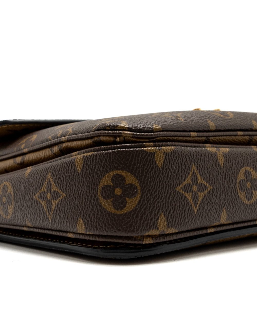 AAA Replica Louis Vuitton LV POCHETTE MÉTIS MONOGRAM REVERSE CANVAS GHW