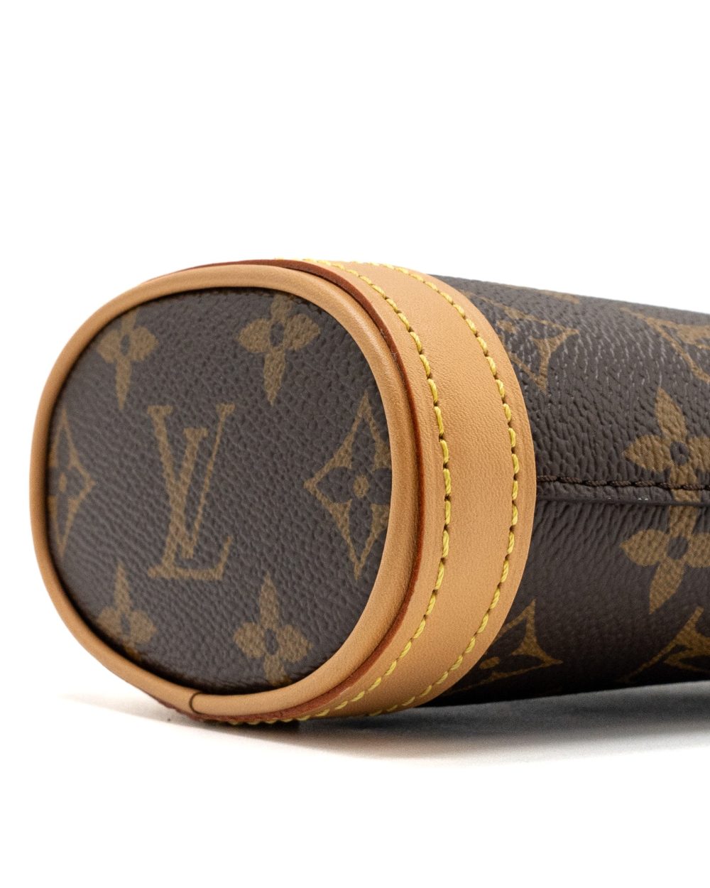 AAA Replica Louis Vuitton LV FOLD ME POUCH MONOGRAM CANVAS GHW (NEW VERSION)