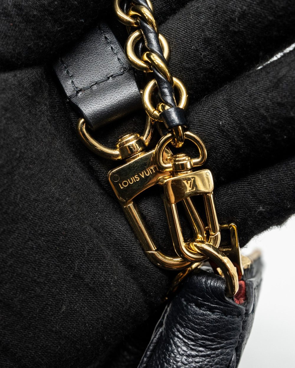 AAA Replica Louis Vuitton LV MULTI POCHETTE MONOGRAM EMPREINTE BLACK GHW