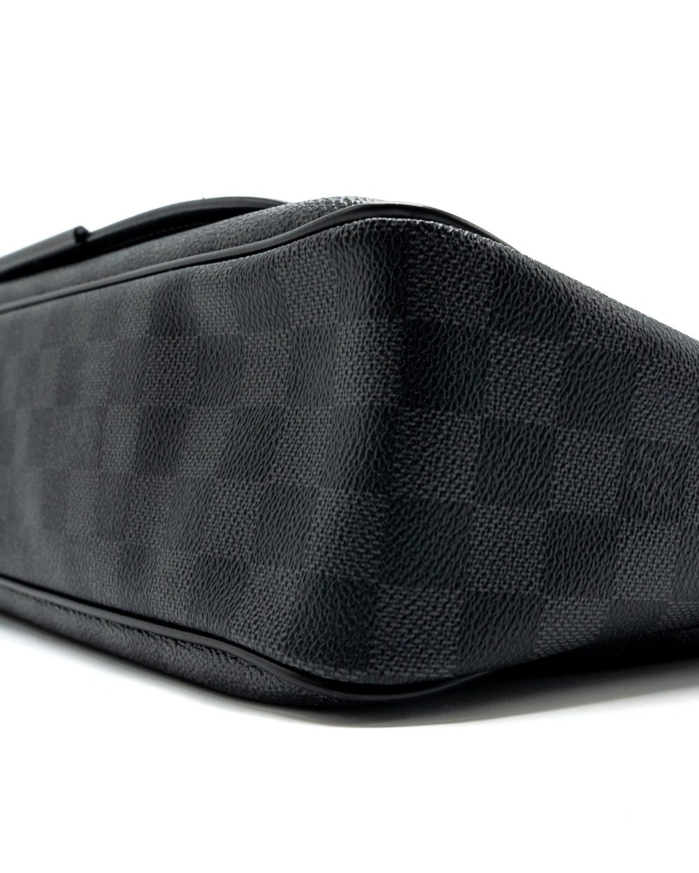 AAA Replica Louis Vuitton LV LARGE MESSANGER BAG DAMIER GRAPHITE CANVAS SHW