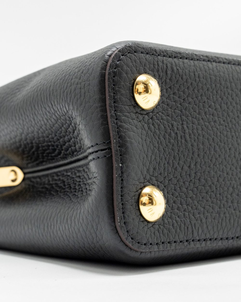 AAA Replica Louis Vuitton LV CAPUCINES BB CALFSKIN BLACK GHW