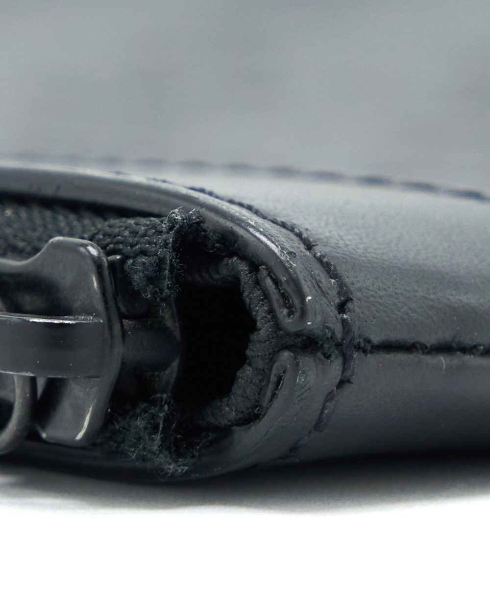AAA Replica Louis Vuitton LV DISCOVERY POCHETTE MONOGRAM SHADOW BLACK WITH BLACK HARDWARE