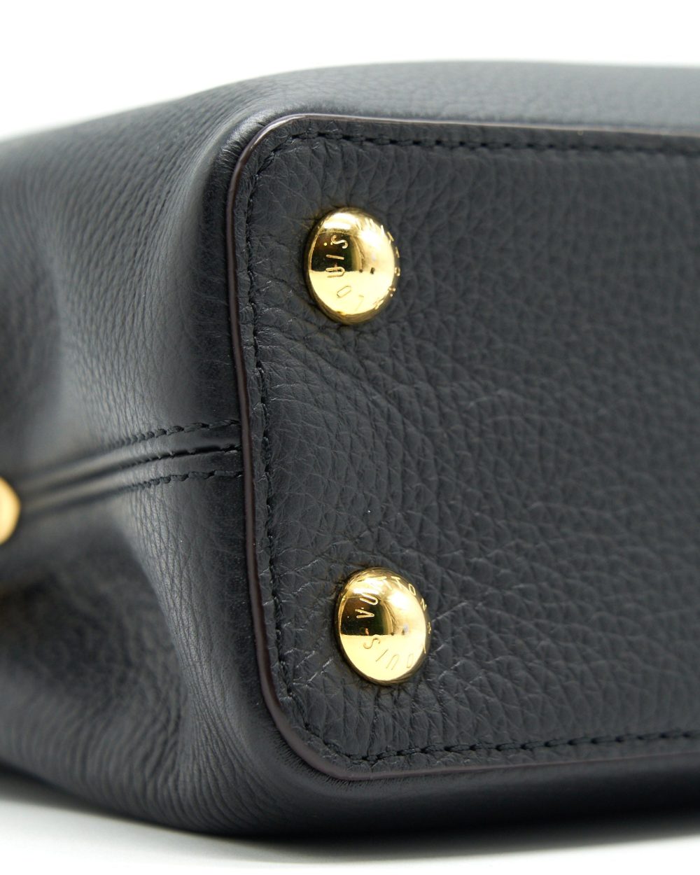 AAA Replica Louis Vuitton LV CAPUCINES BB BLACK