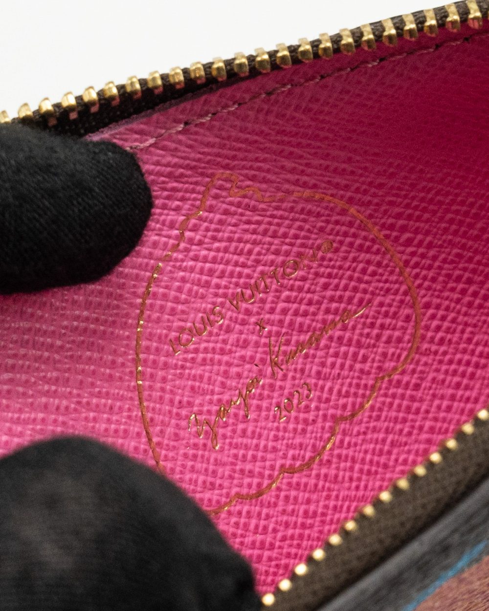 AAA Replica Louis Vuitton LV X YK ROMY CARD WALLET LIMITED MONOGRAM CANVAS GHW