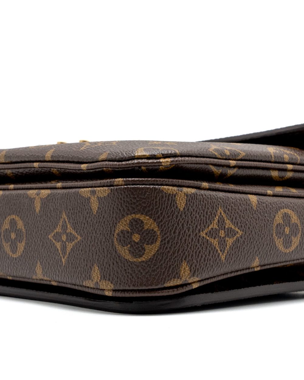 AAA Replica Louis Vuitton LV POCHETTE MÉTIS MONOGRAM CANVAS GHW