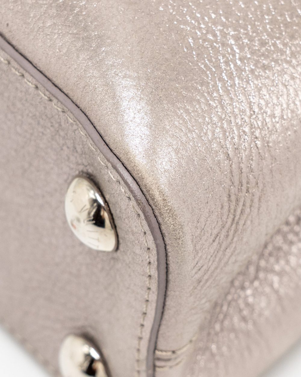 AAA Replica Louis Vuitton LV CAPUCINES BB LEATHER METALLIC SILVER SHW