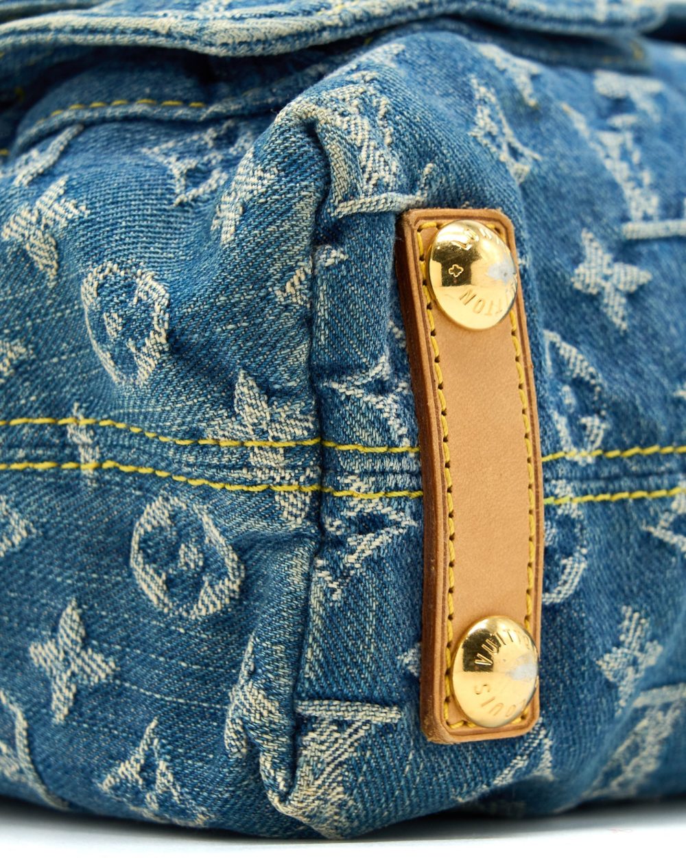 AAA Replica Louis Vuitton LV VINTAGE BAGGY BAG MONOGRAM DENIM GHW