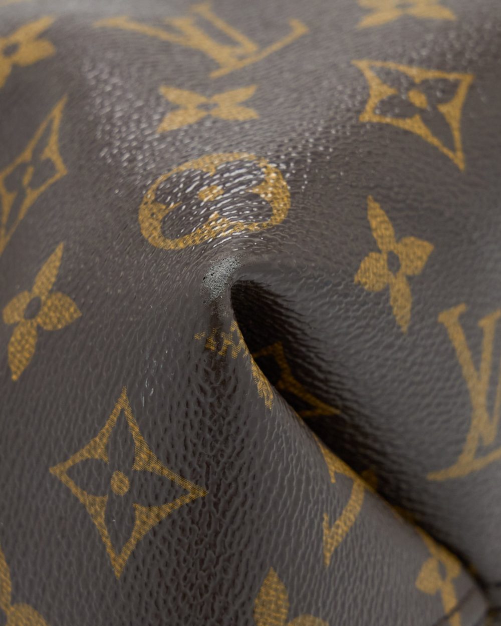 AAA Replica Louis Vuitton LV SULLY MM MONOGRAM CANVAS GHW