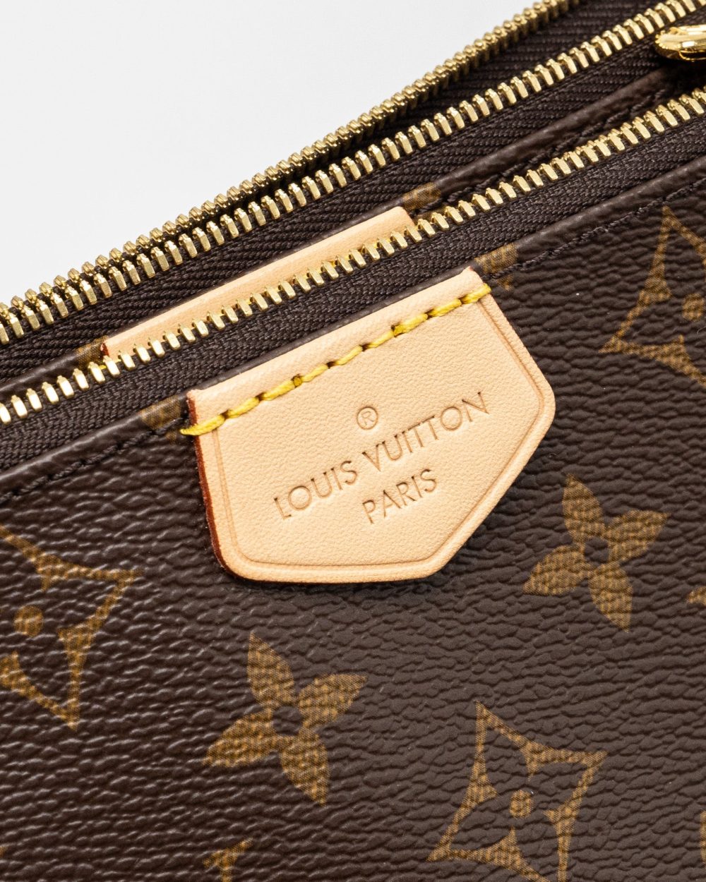 AAA Replica Louis Vuitton LV MULTI POCHETTE MONOGRAM CANVAS KHAKI STRAP GHW