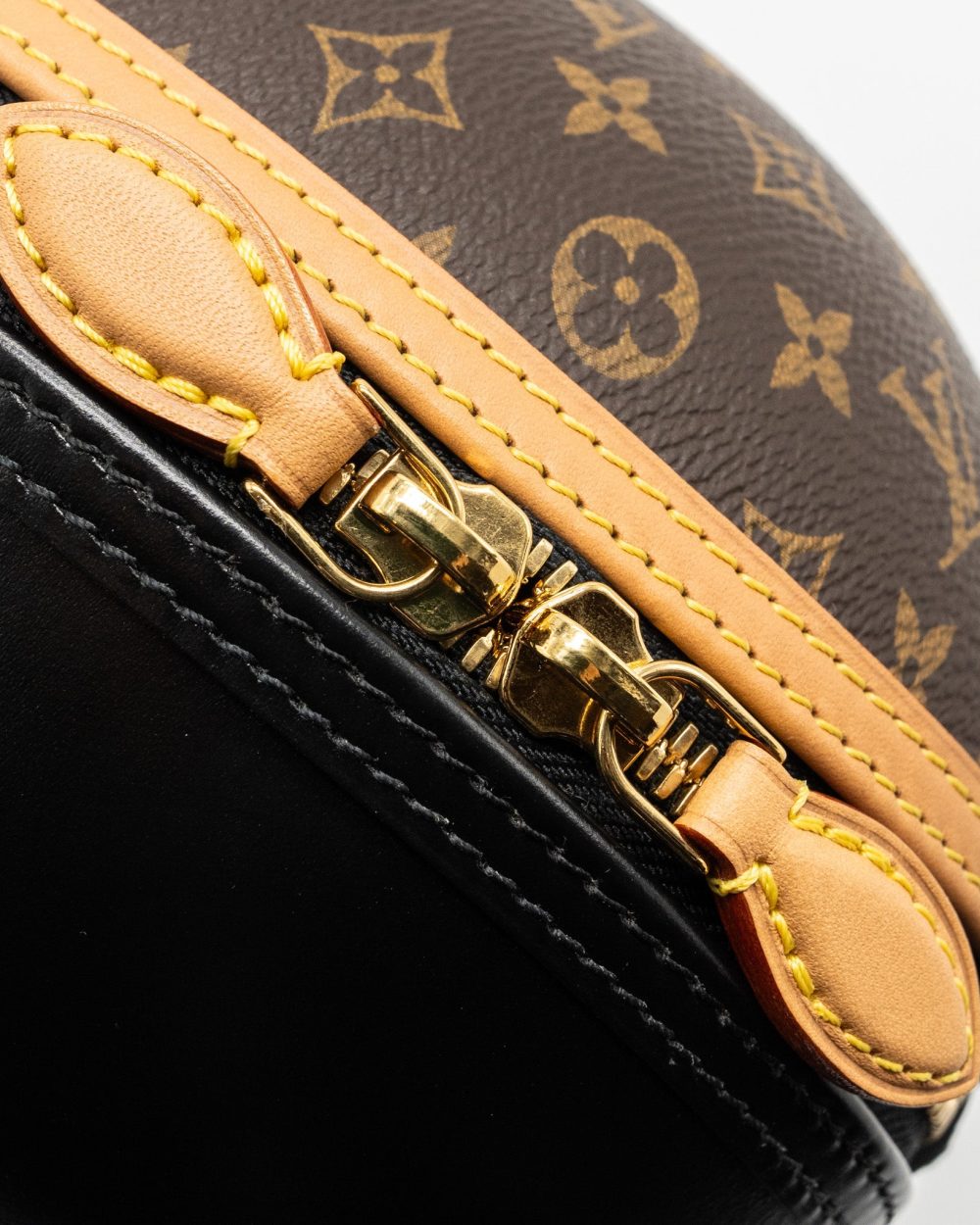 AAA Replica Louis Vuitton LV EGG BAG MONOGRAM CANVAS/LEATHER BROWN/BLACK GHW