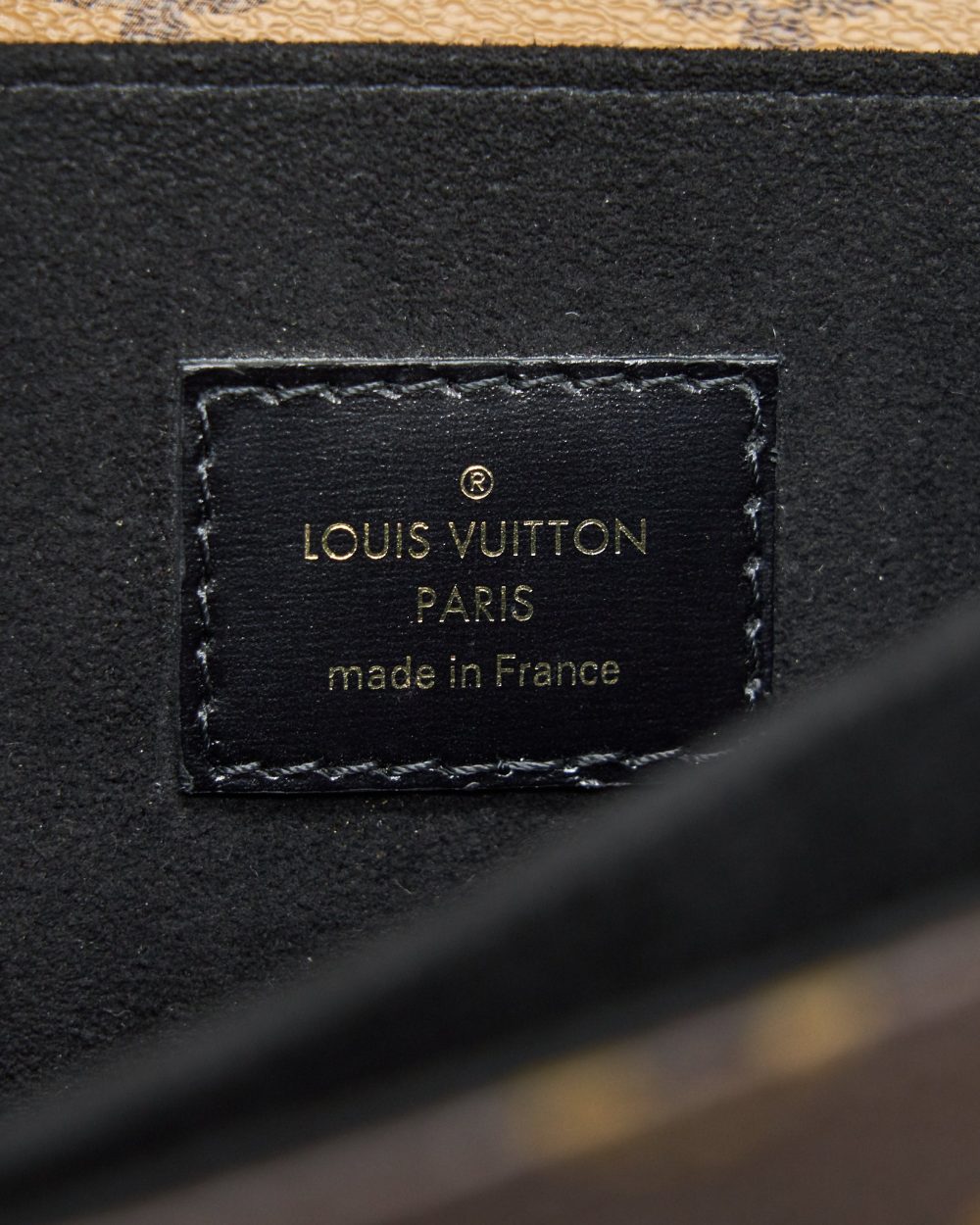 AAA Replica Louis Vuitton LV POCHETTE METIS MONOGRAM REVERSE CANVAS