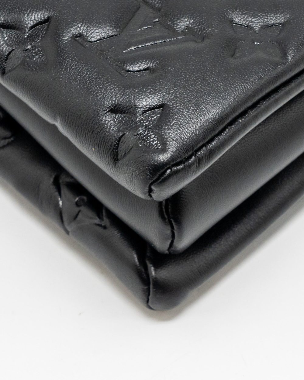 AAA Replica Louis Vuitton LV COUSSIN MM MONOGRAM-EMBOSSED PUFFY LAMBSKIN BLACK GHW