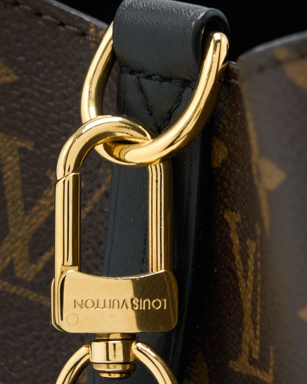 AAA Replica Louis Vuitton LV NEONOE MONOGRAM CANVAS/BLACK GHW