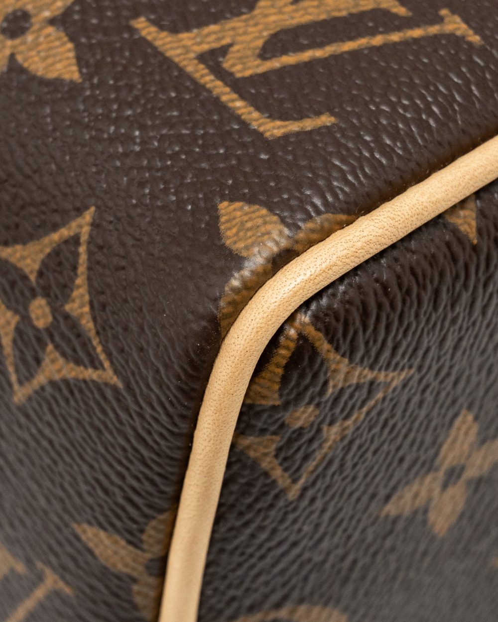 AAA Replica Louis Vuitton LV SPEEDY BANDOULIERE 20 MONOGRAM CANVAS BLACK STRAP GHW