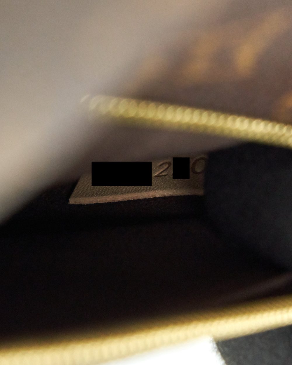 AAA Replica Louis Vuitton LV POCHETTE METIS MONOGRAM CANVAS