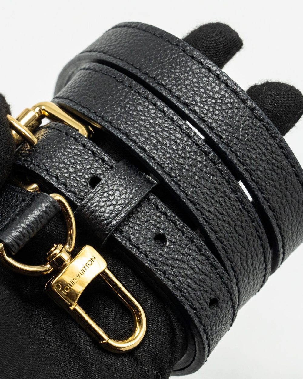 AAA Replica Louis Vuitton LV POCHETTE METIS MONOGRAM EMPREINTE BLACK GHW 
