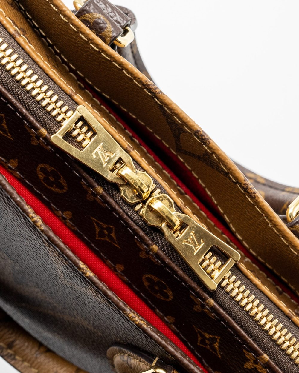 AAA Replica Louis Vuitton LV ONTHEGO EAST WEST MONOGRAM REVERSE GHW