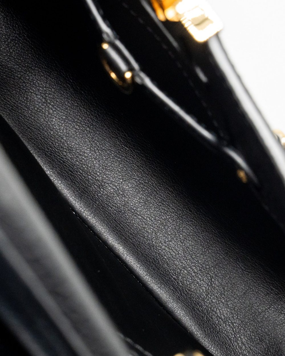AAA Replica Louis Vuitton LV CAPUCINES BB WITH MONOGRAM FLOWER EMBELLISHMENTS TAURILLON BLACK GHW