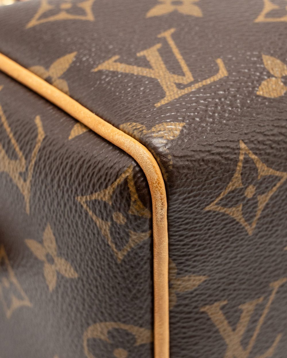 AAA Replica Louis Vuitton LV SPEEDY 20 BANDOULIERE MONOGRAM CANVAS BLACK STRAP GHW