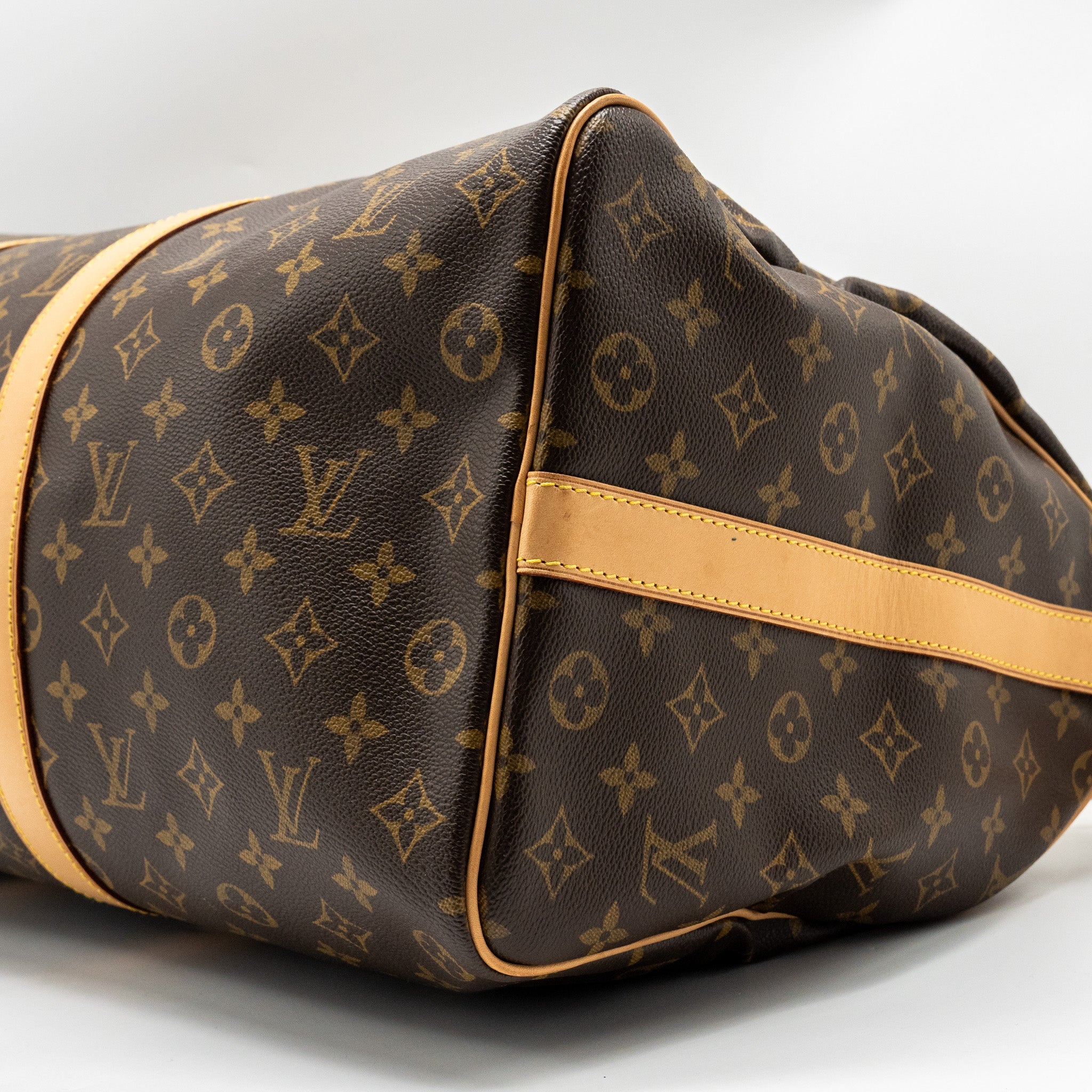 AAA Replica Louis Vuitton LV KEEPALL 50 BANDOULIRE MONOGRAM CANVAS GHW