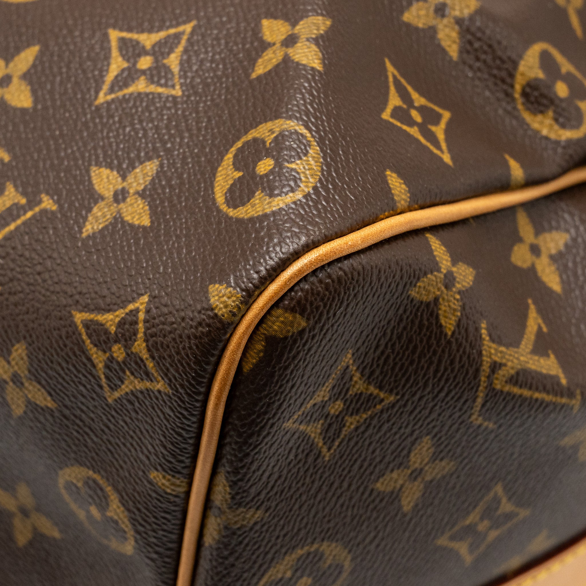 AAA Replica Louis Vuitton LV KEEPALL 50 BANDOULIRE MONOGRAM CANVAS GHW