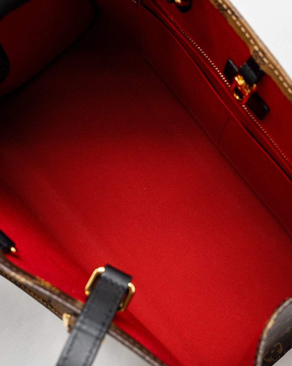 AAA Replica Louis Vuitton LV ONTHEGO MM MONOGRAM CANVAS GHW