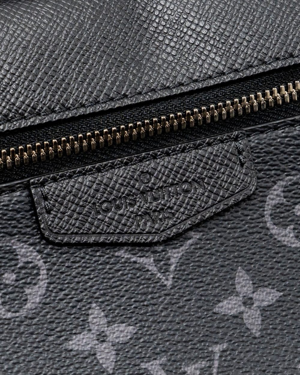 AAA Replica Louis Vuitton LV MESSENGER BAG MONOGRAM ECLIPSE SHW