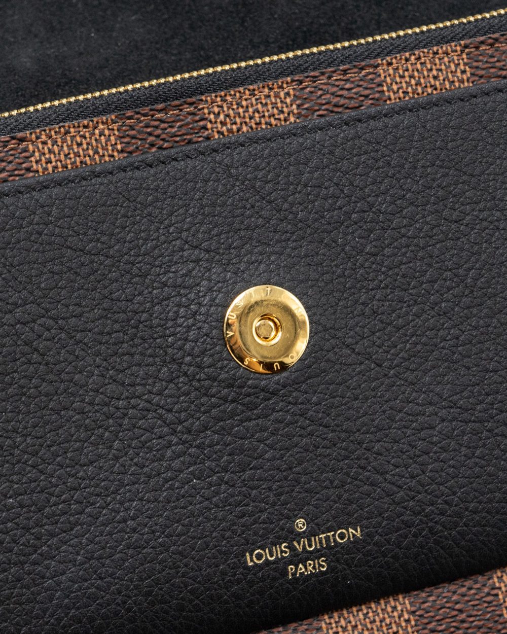 AAA Replica Louis Vuitton LV VAVIN CHAIN WALLET DAMIER EBENE/BLACK GHW (NEW VERSION)