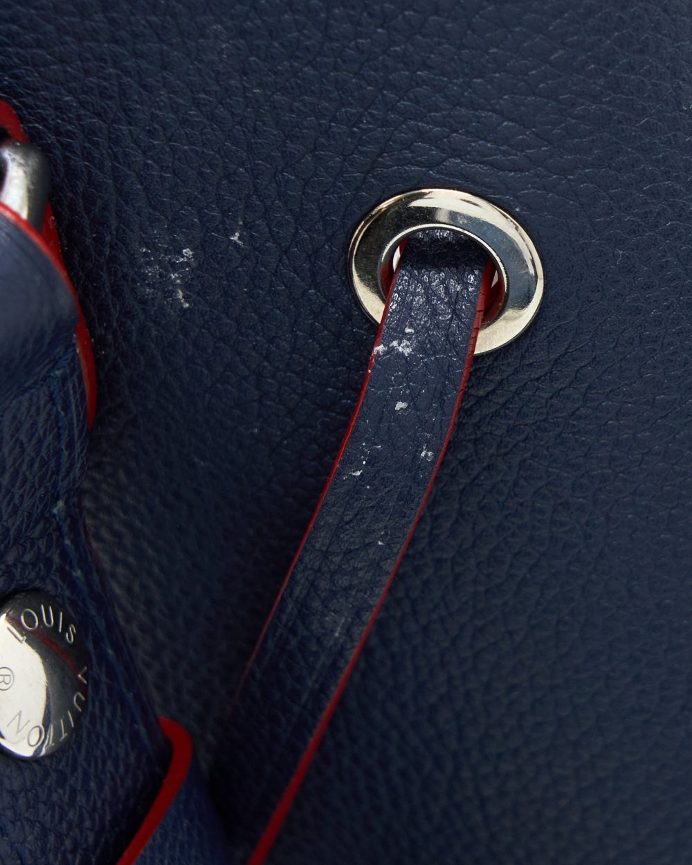 AAA Replica Louis Vuitton LV LOCKME BUCKET BAG CALFSKIN DARK BLUE SHW