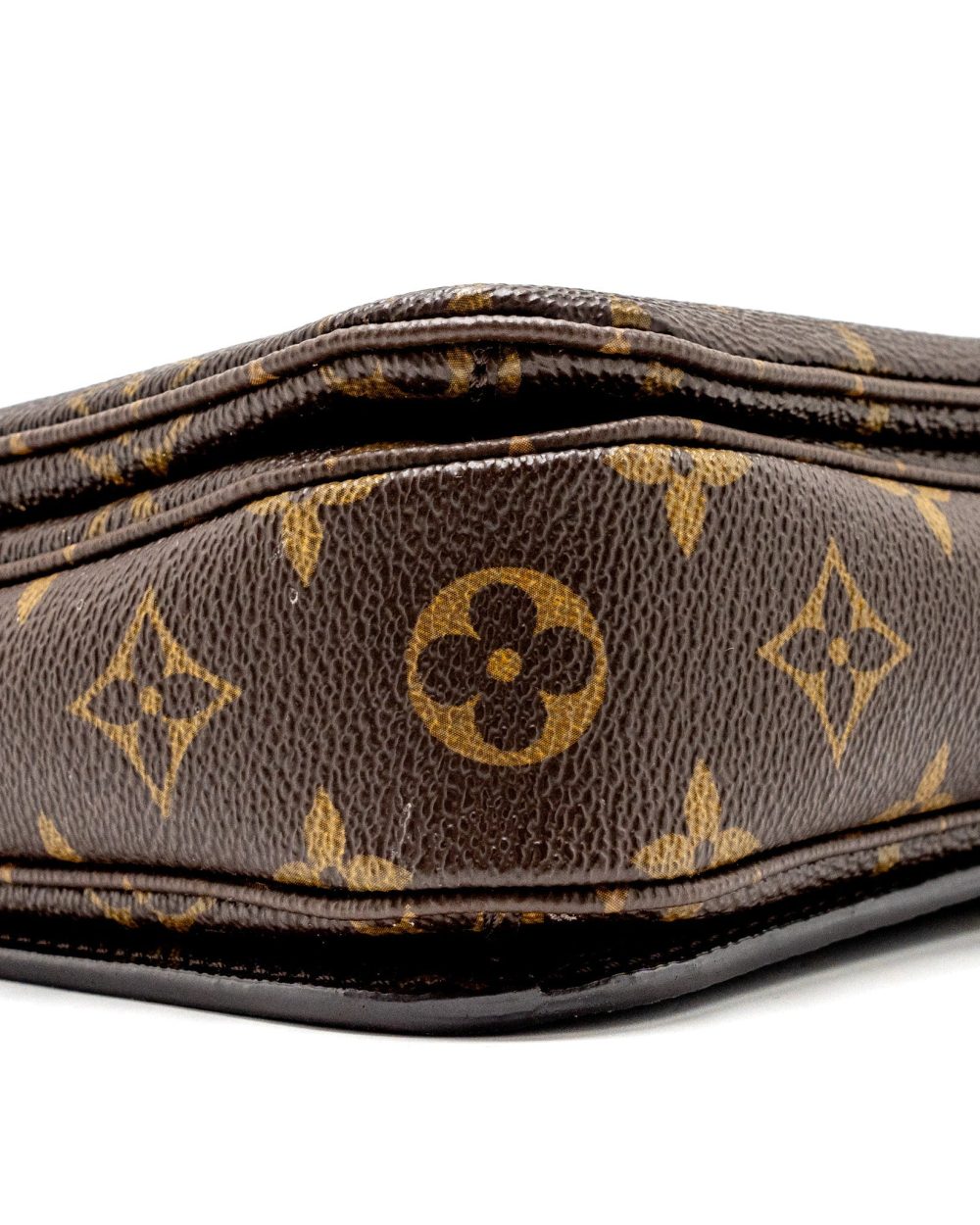 AAA Replica Louis Vuitton LV POCHETTE MÉTIS MONOGRAM CANVAS GHW