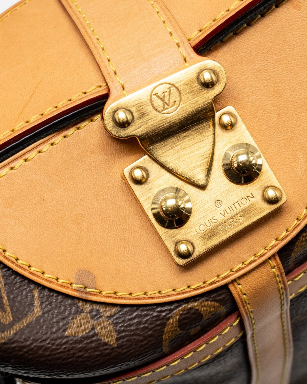 AAA Replica Louis Vuitton LV DUFFLE BAG MONOGRAM CANVAS GHW