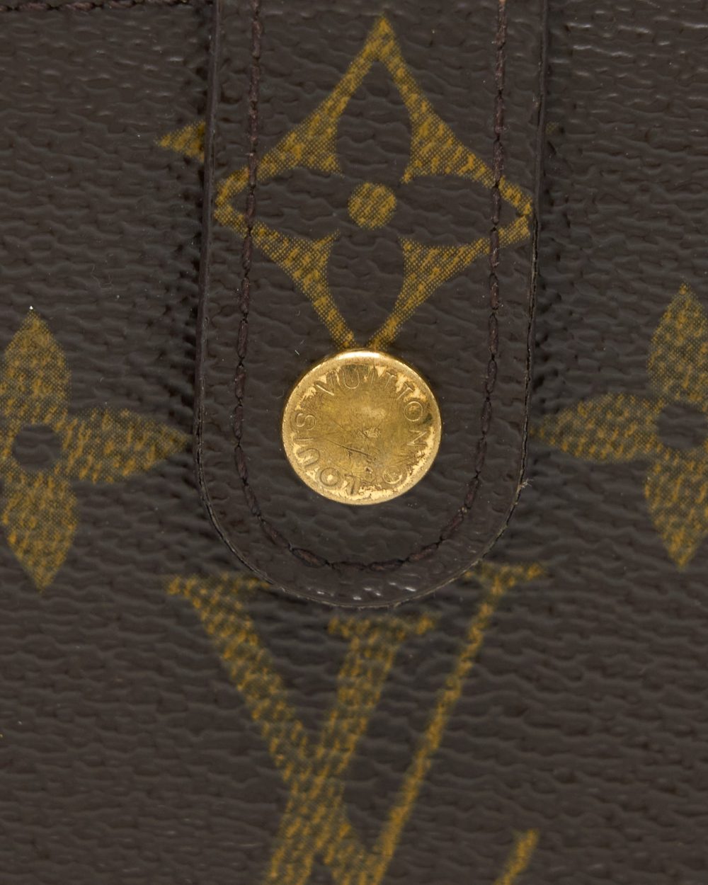 AAA Replica Louis Vuitton LV MONOGRAM PORUTOMONE BIEVUJENOWA BI-FOLD WALLET GHW