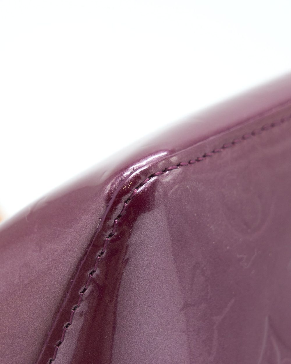 AAA Replica Louis Vuitton LV BELLEVUE PM MONOGRAM VERNIS VIOLETTE GHW