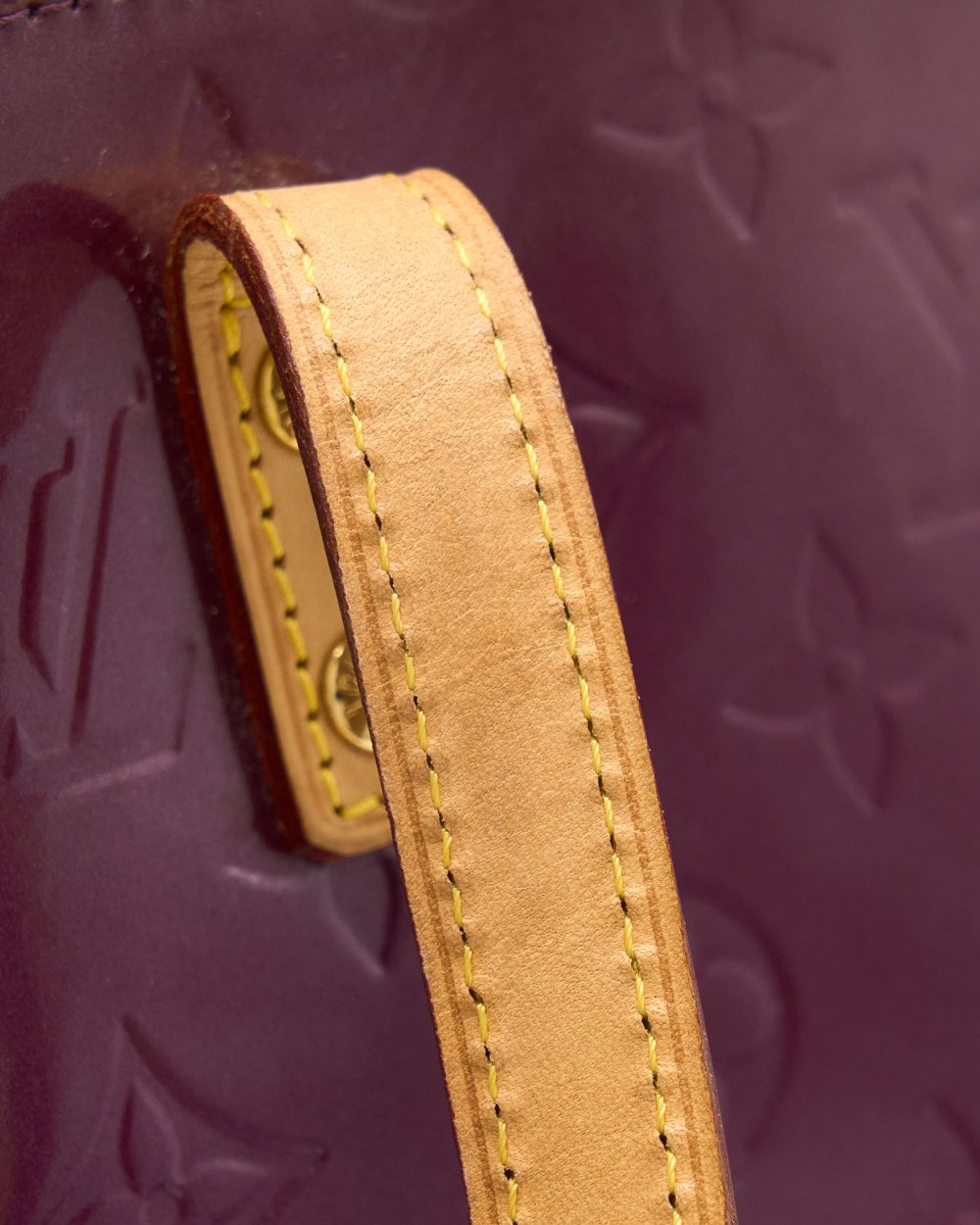AAA Replica Louis Vuitton LV BELLEVUE PM MONOGRAM VERNIS VIOLETTE GHW