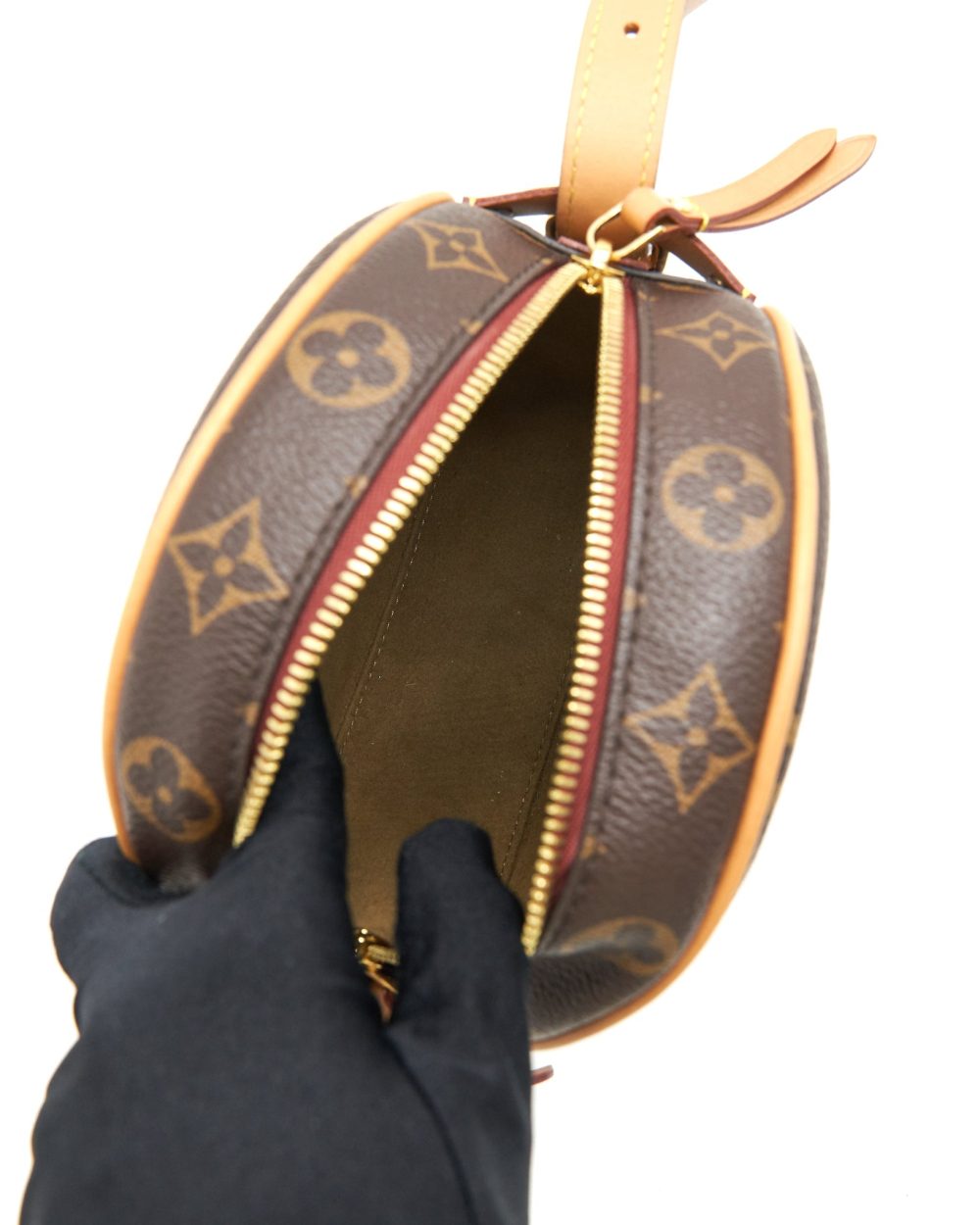 AAA Replica Louis Vuitton LV BOITE CHAPEAU SOUPLE PM MONOGRAM CANVAS