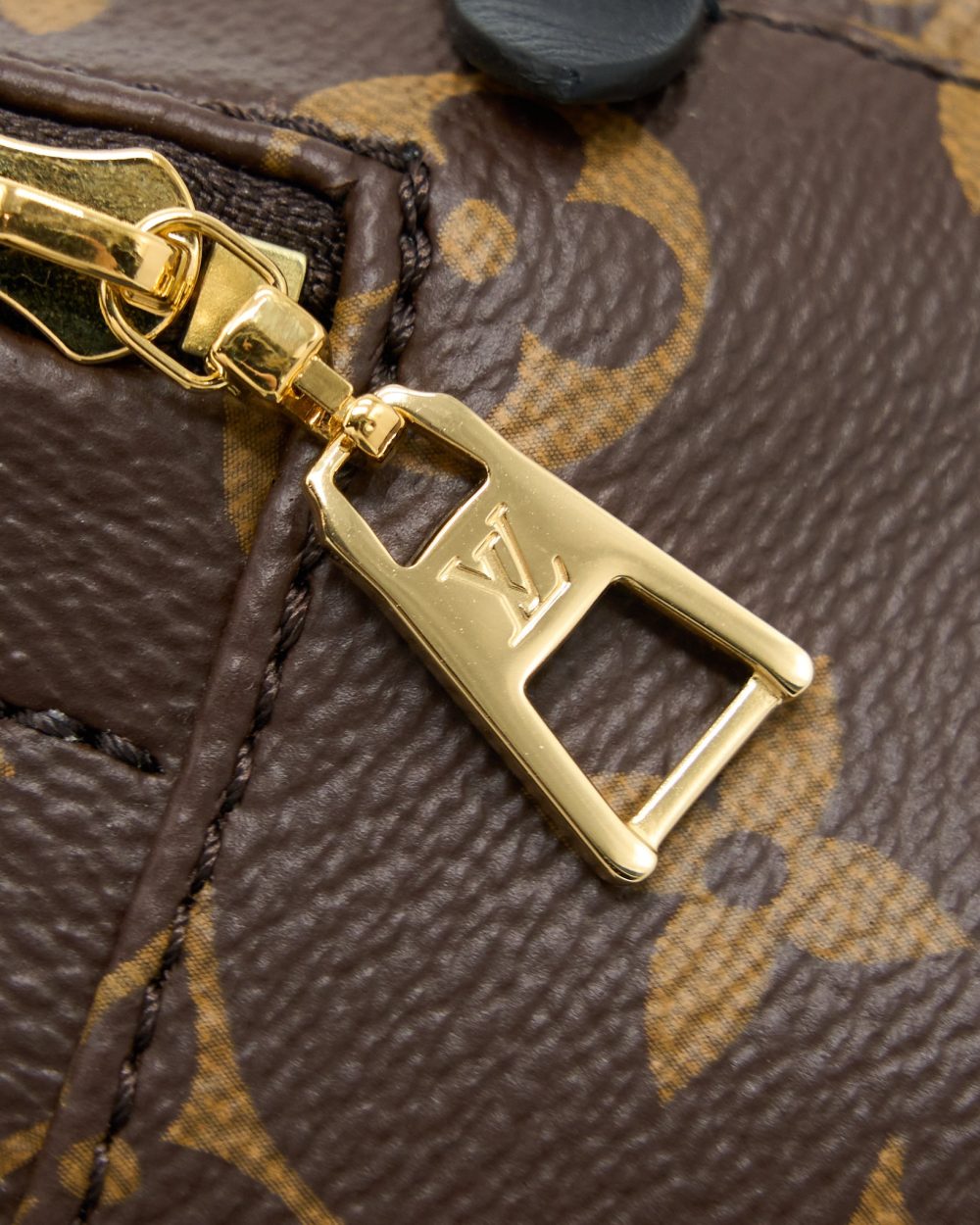 AAA Replica Louis Vuitton LV PALM SPRINGS MINI BACKPACK MONOGRAM CANVAS GHW (NEW VERSION)
