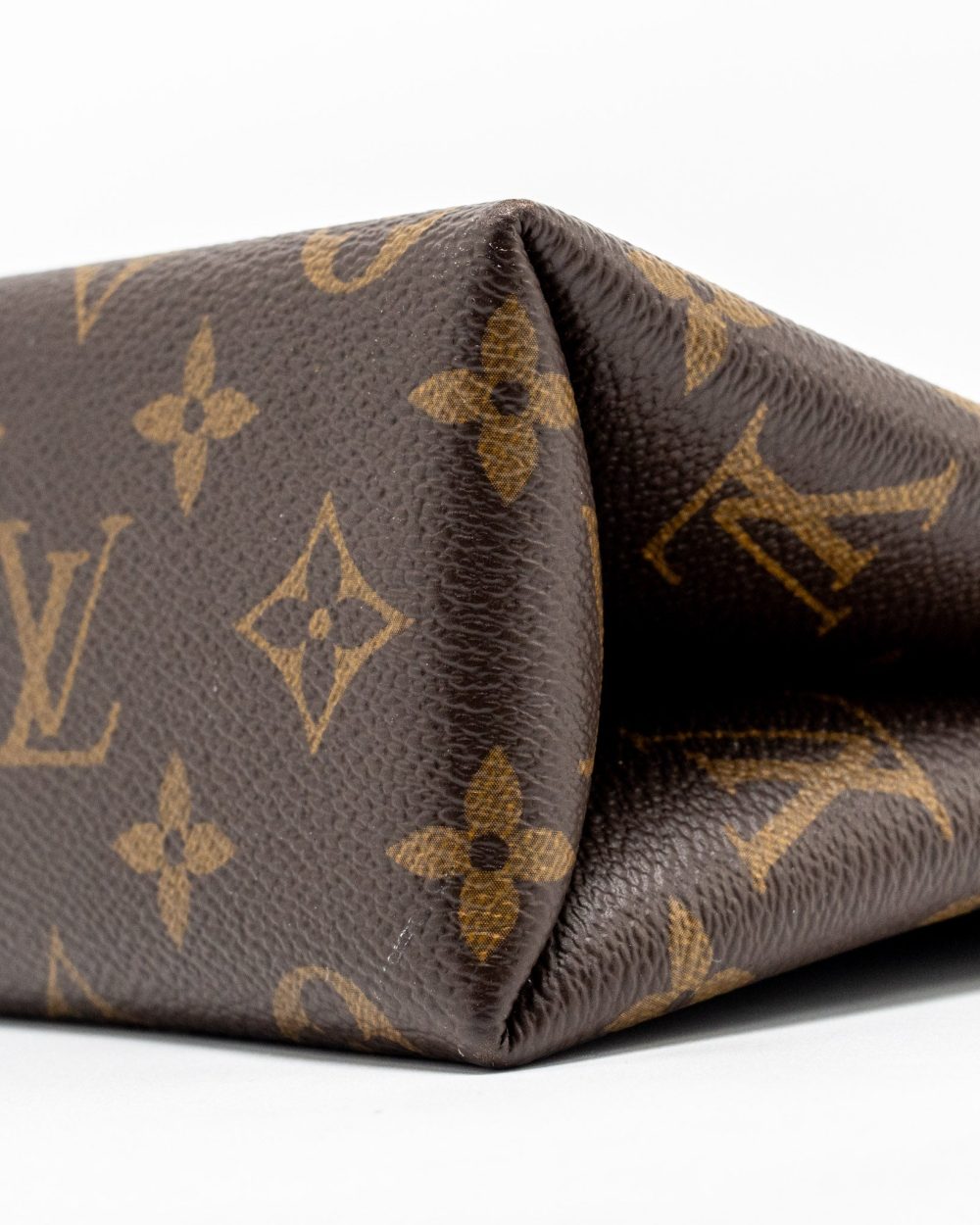 AAA Replica Louis Vuitton LV LOCKY BB MONOGRAM CANVAS/LEATHER BLACK GHW