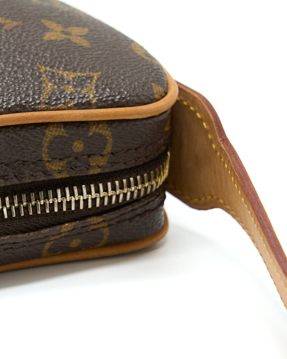 AAA Replica Louis Vuitton LV CROISSANT BAG MONOGRAM CANVAS GHW