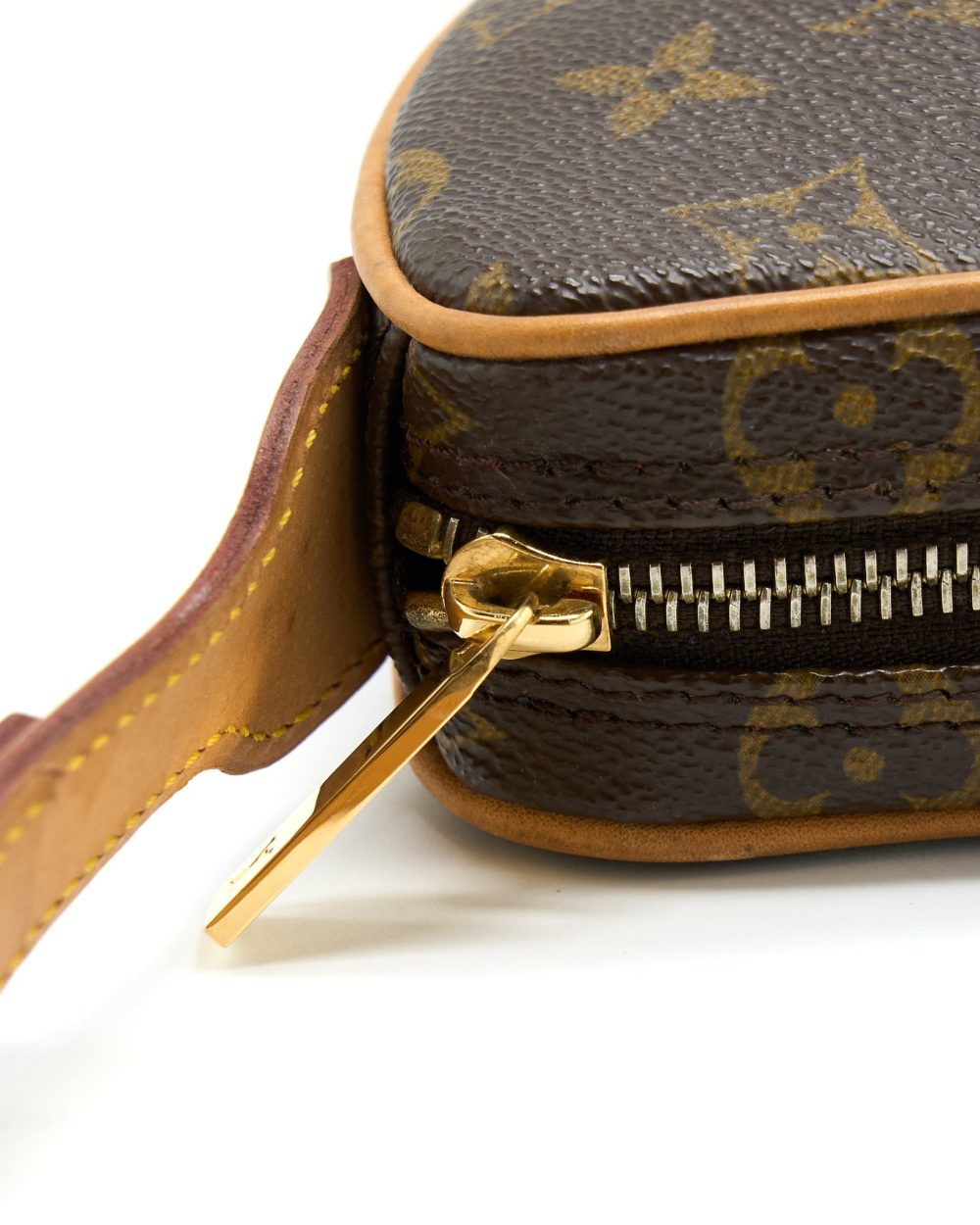 AAA Replica Louis Vuitton LV CROISSANT BAG MONOGRAM CANVAS GHW