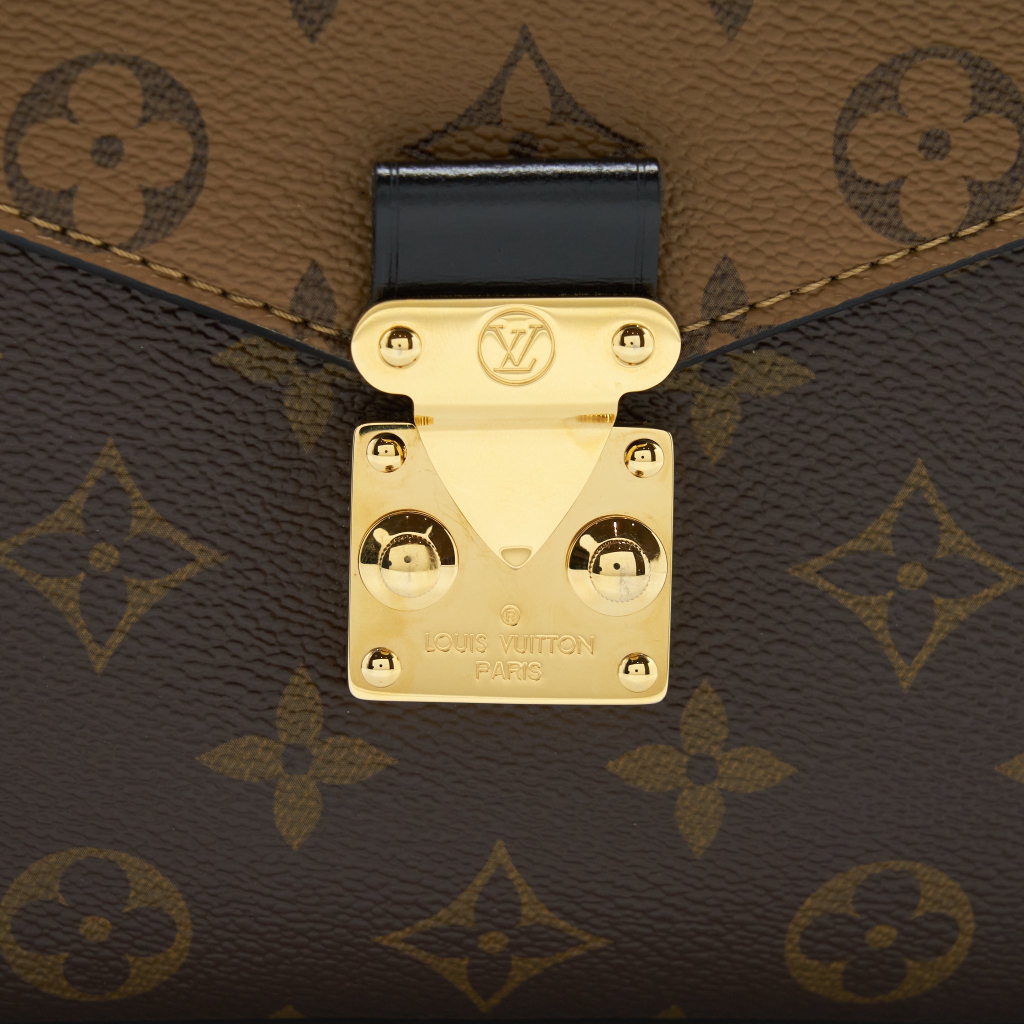 AAA Replica Louis Vuitton LV POCHETTE MÉTIS MONOGRAM REVERSE CANVAS GHW