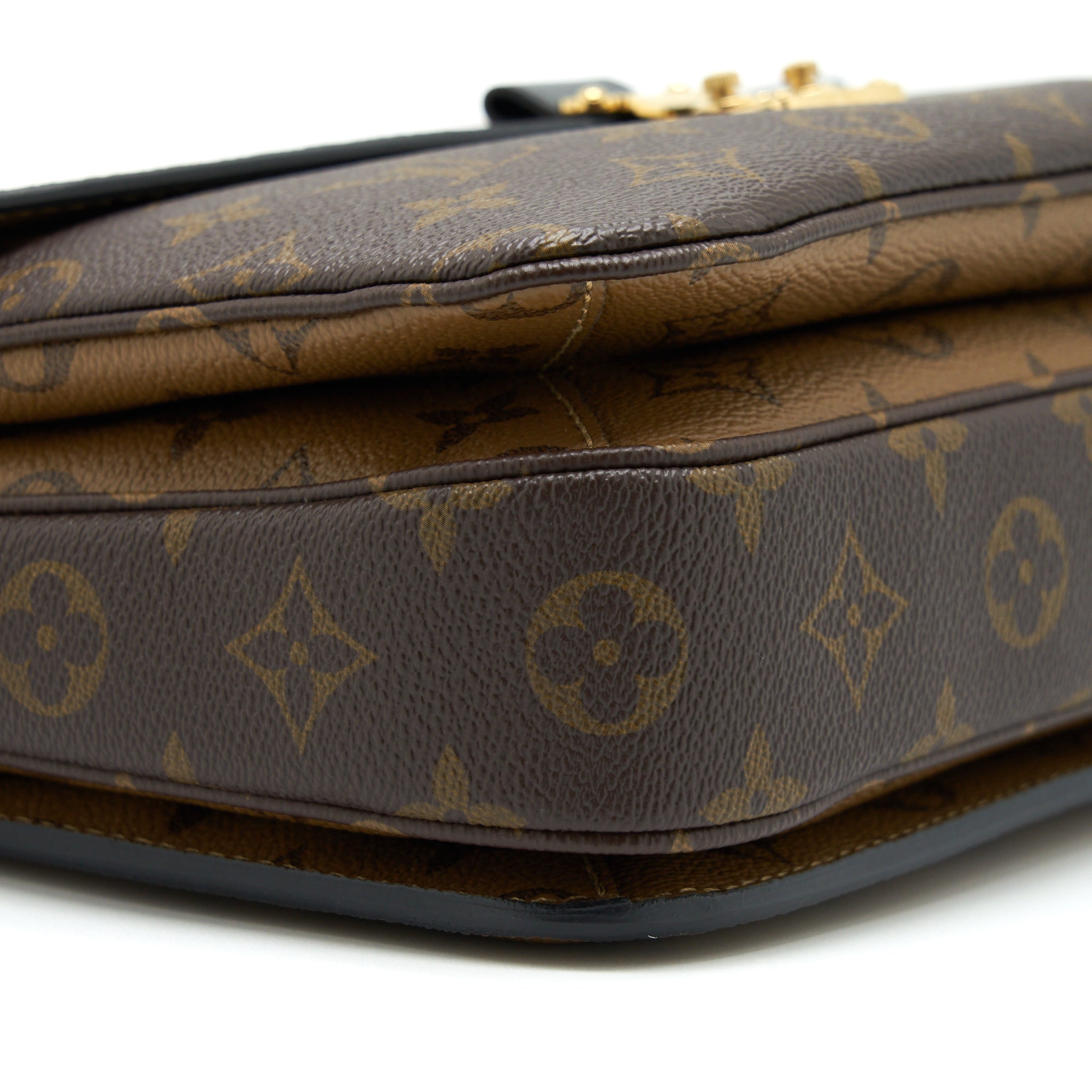 AAA Replica Louis Vuitton LV POCHETTE MÉTIS MONOGRAM REVERSE CANVAS GHW