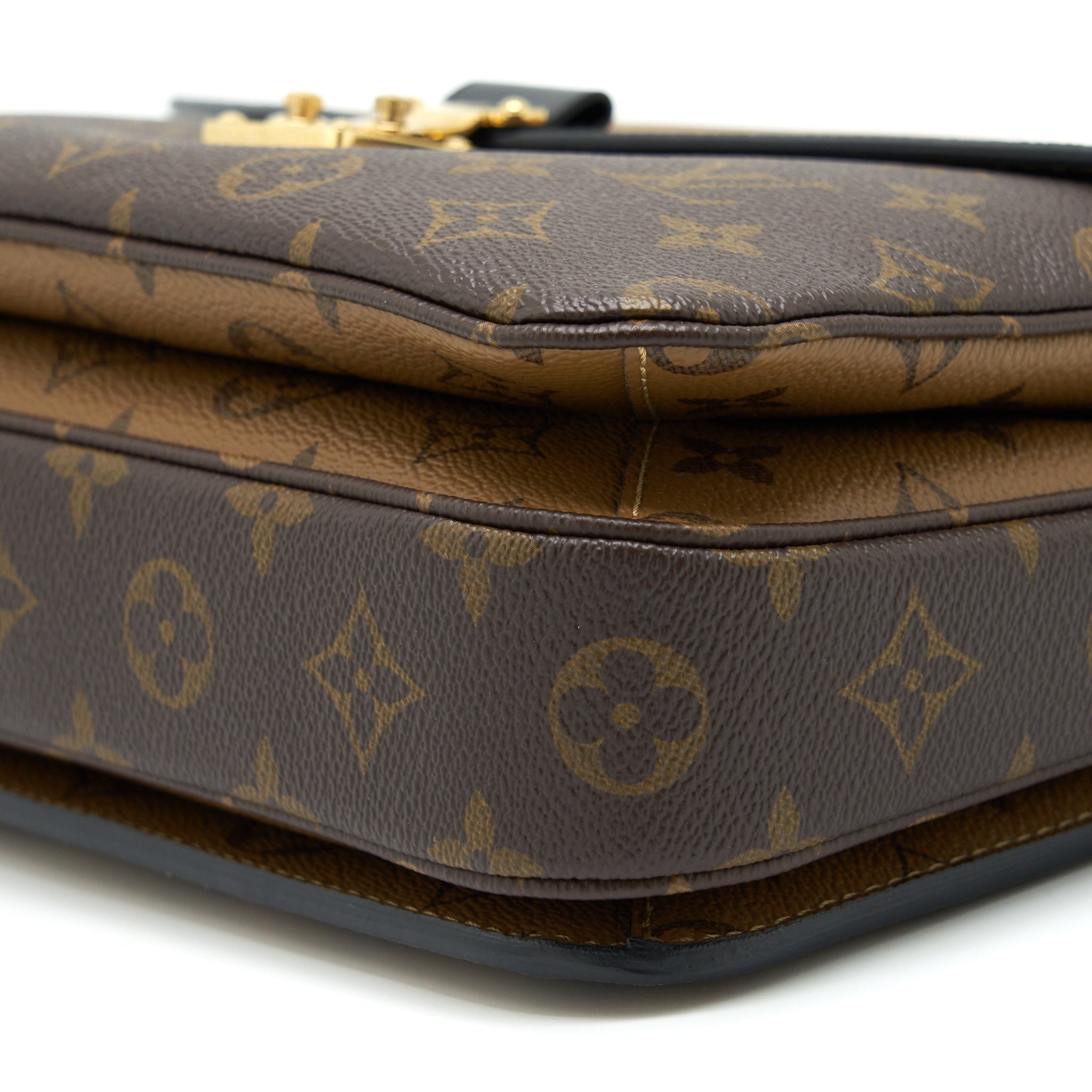 AAA Replica Louis Vuitton LV POCHETTE MÉTIS MONOGRAM REVERSE CANVAS GHW