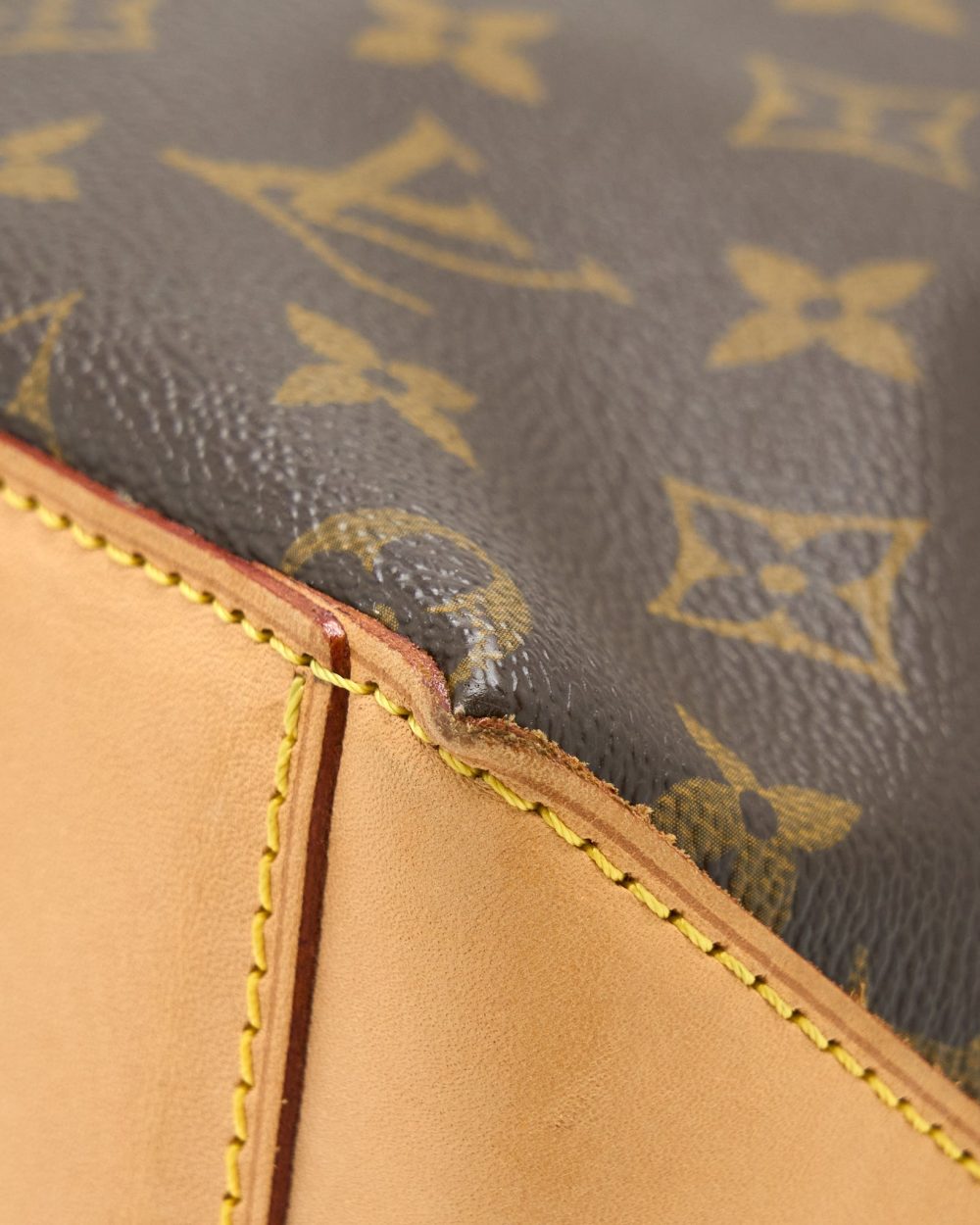 AAA Replica Louis Vuitton LV TOTE BAG MONOGRAM CANVAS GHW