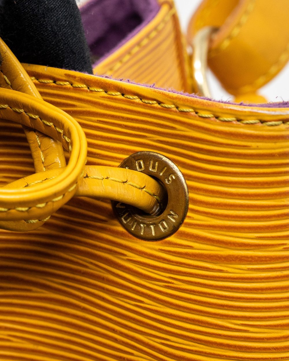 AAA Replica Louis Vuitton LV VINTAGE PETIT NOE EPI YELLOW GHW