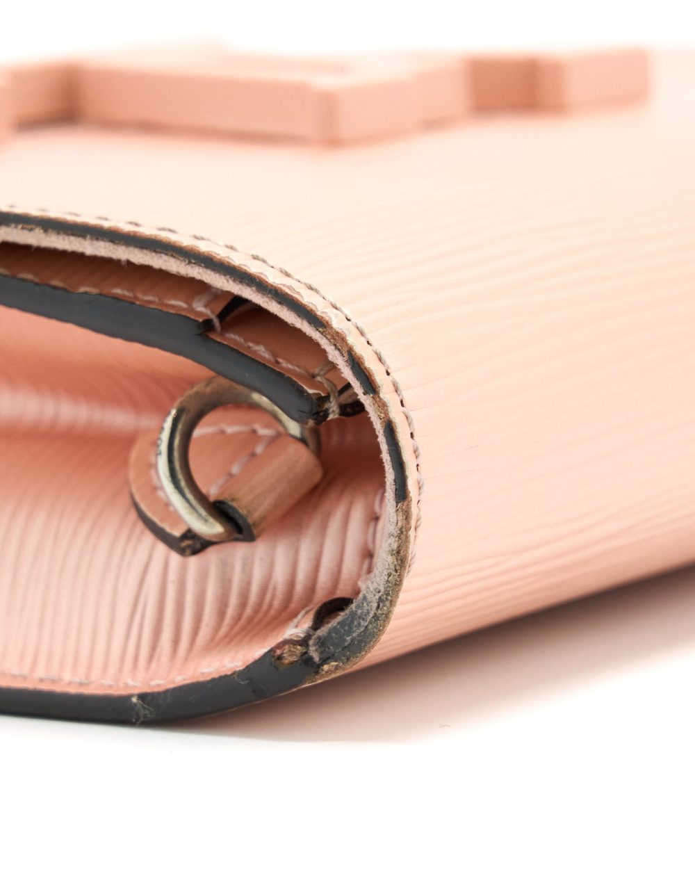 AAA Replica Louis Vuitton LV LOUISE CLUTCH PM EPI LIGHT PINK SHW