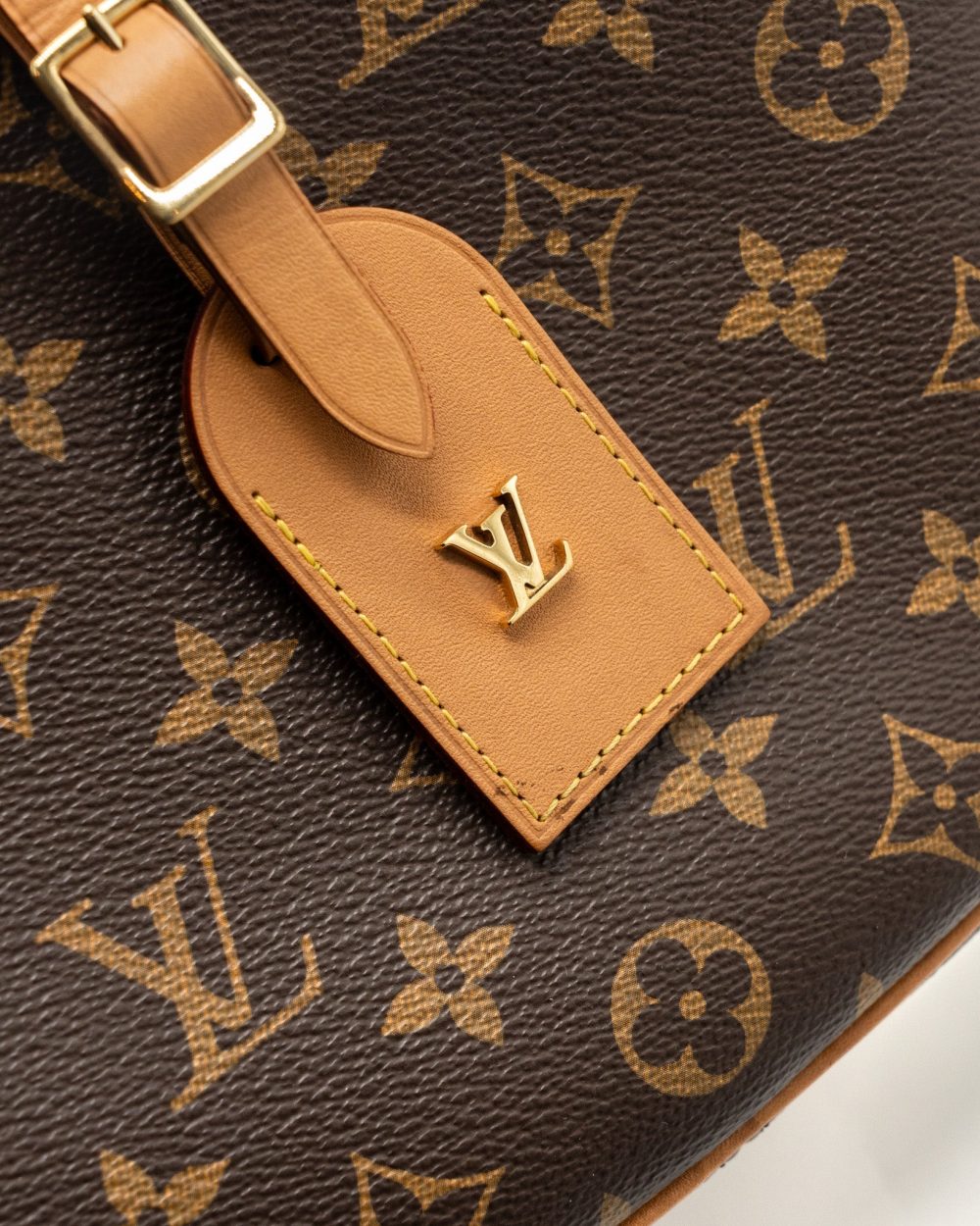 AAA Replica Louis Vuitton LV BOITE CHAPEAU SOUPLE MM MONOGRAM CANVAS GHW