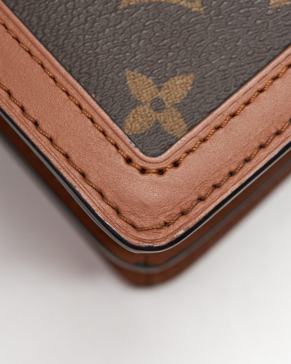 AAA Replica Louis Vuitton LV DAULPHINE BAG MONOGRAM CANVAS