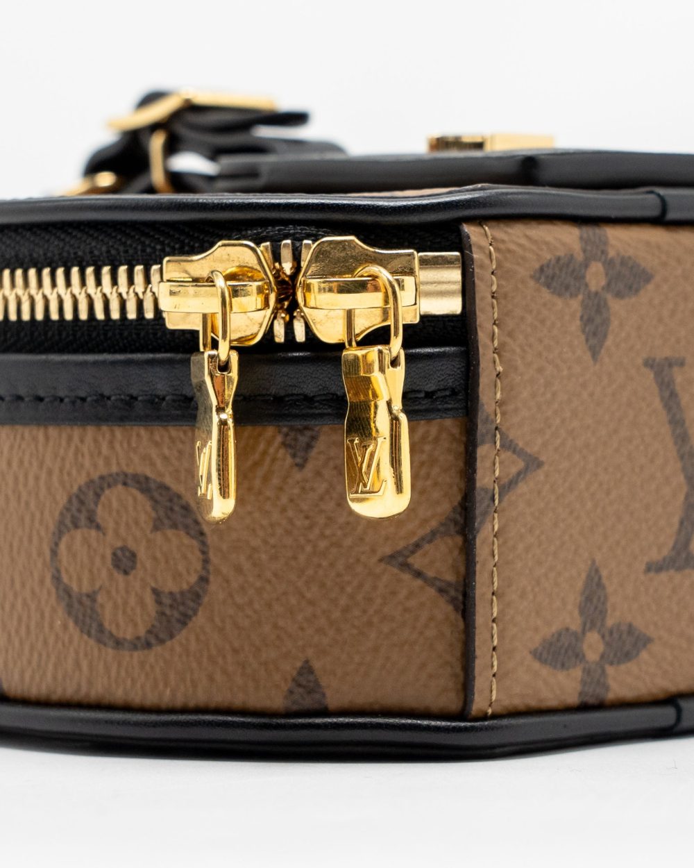 AAA Replica Louis Vuitton LV MINI BOITE CHAPEAU MONOGRAM REVERSE CANVAS GHW